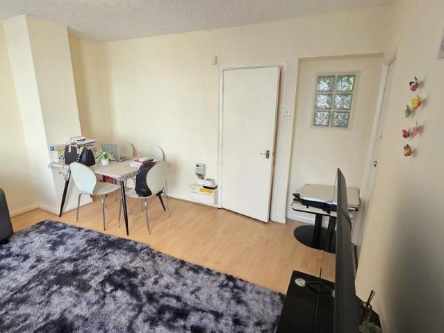 Apartment for rent in Bank Quay, Warrington
