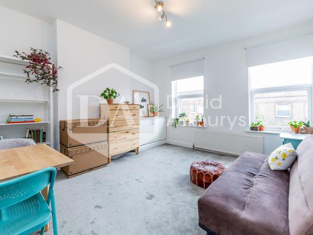 Apartment for rent in Archway, Greater London