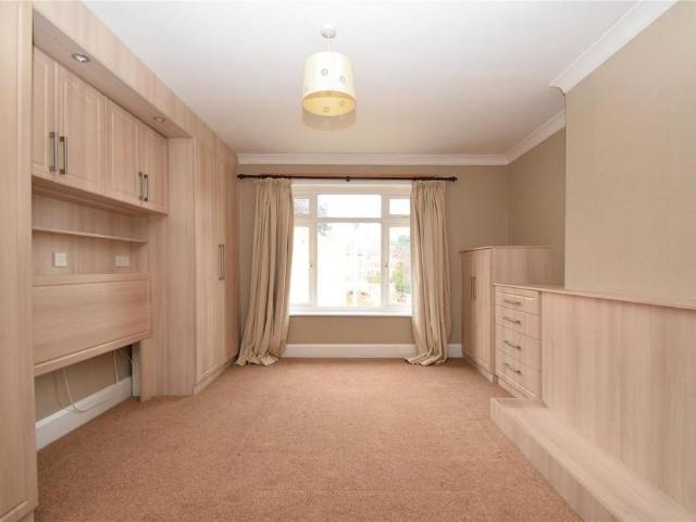 Apartment for rent in South Cliff, Scarborough