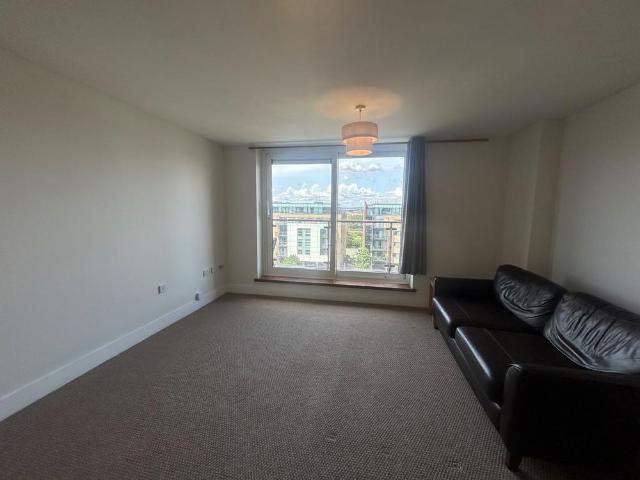 Apartment for rent in Cardiff International Sports Village, Falcon Lodge