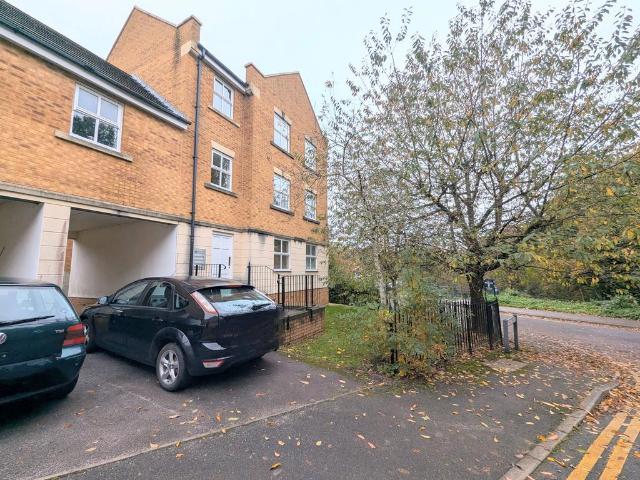 Flat for rent in Harry Stoke, South Gloucestershire