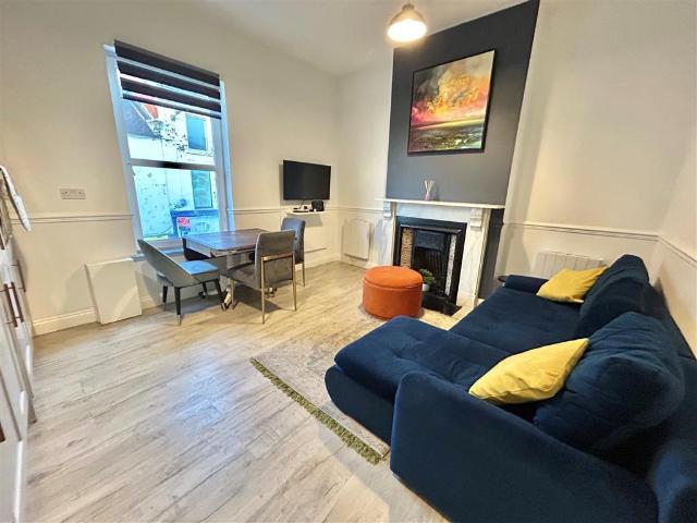Flat for rent in Waingroves, Amber Valley