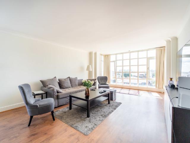 Apartment for rent in St. John's Wood, Greater London