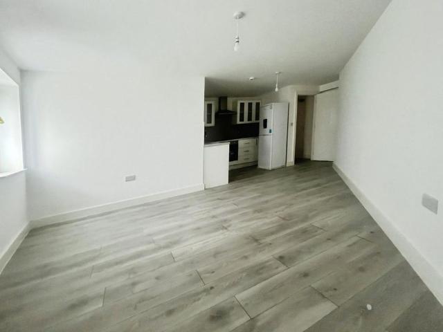 Apartment for rent in Huyton, Knowsley