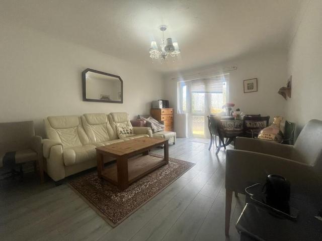 Apartment for rent in Charminster, Bournemouth