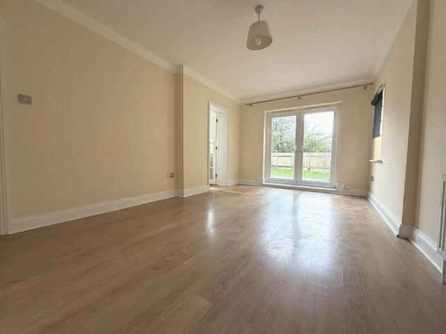 Apartment for rent in Charminster, Bournemouth