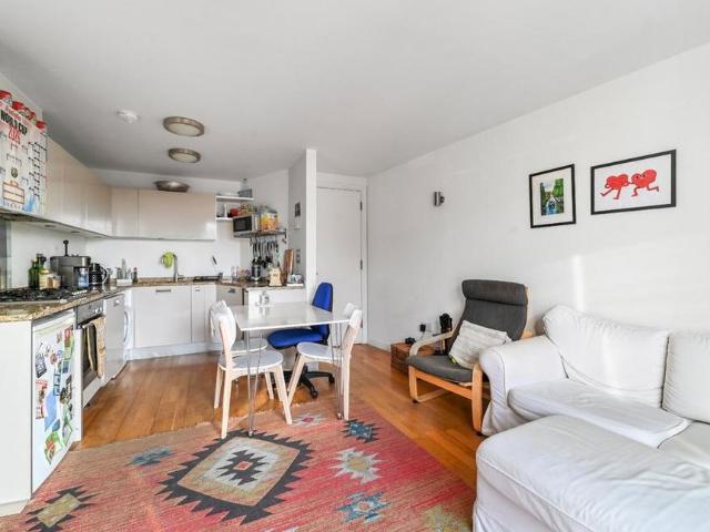 Apartment for rent in De Beauvoir Town, Greater London