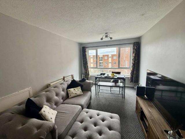 Apartment for rent in Brookvale Park, Birmingham