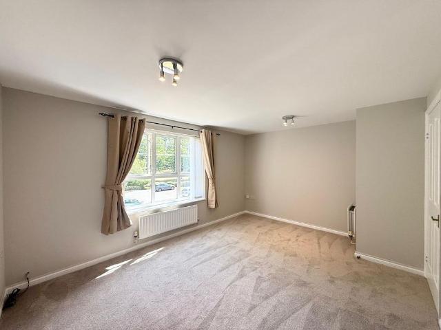 Apartment for rent in Wortley, West Yorkshire