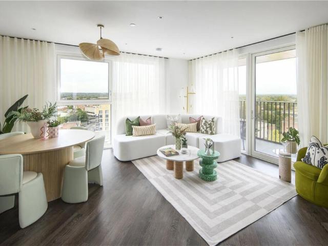 Flat for rent in Birch Green, Lower Halliford