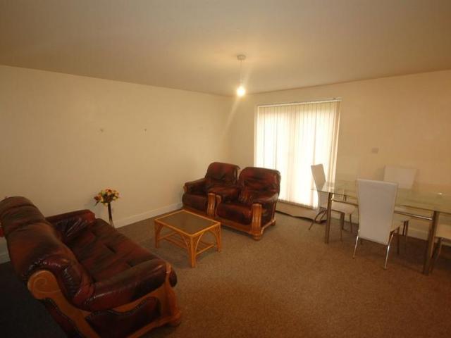 Apartment for rent in Queen's Park, Blackburn