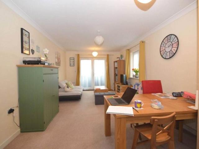 Apartment for rent in Chertsey, Runnymede