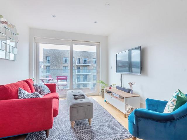 Flat for rent in Greenwich Peninsula, Greater London