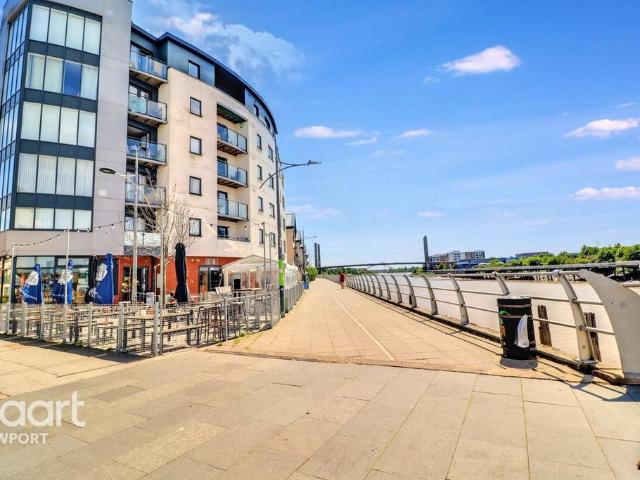 Flat for rent in Victoria, Newport