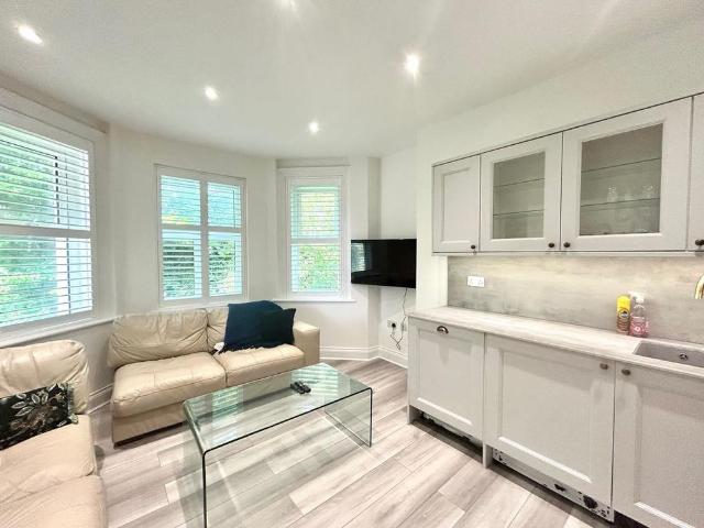 Apartment for rent in Charminster, Bournemouth