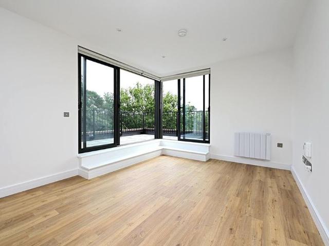 Apartment for rent in Farnborough, Hampshire