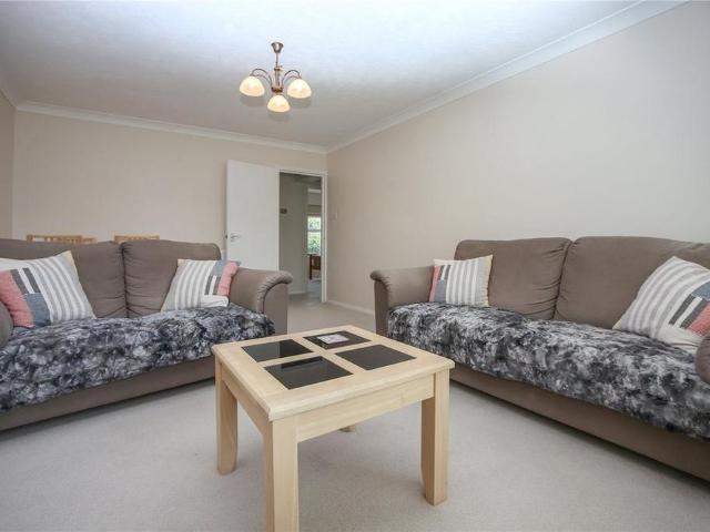 Apartment for rent in Ewens Farm, Golden Valley