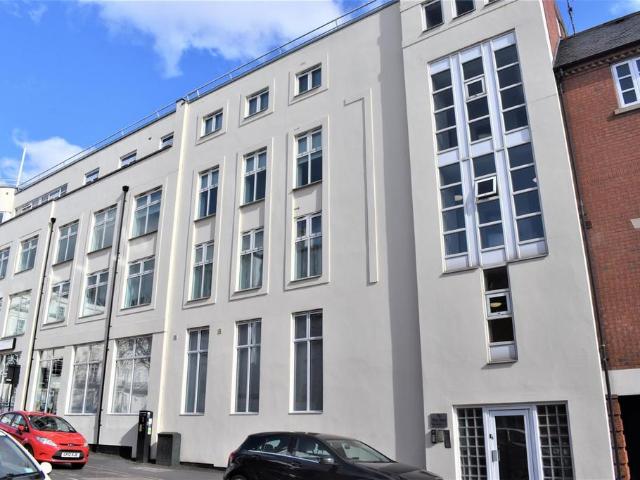 Flat for rent in Milverton, Green Close