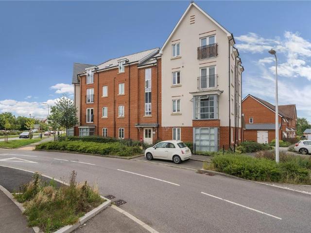 Flat for rent in Wokingham, Isle Of Man