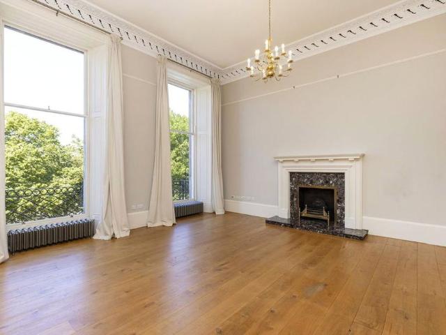 Apartment for rent in Haymarket, Scotland