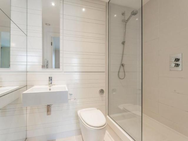 Apartment for rent in Thornwood, Govan