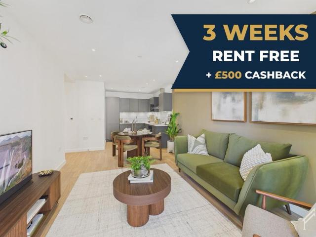 Flat for rent in London Borough of Hounslow, Strand