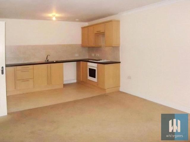 Apartment for rent in Bonegate, Brighouse