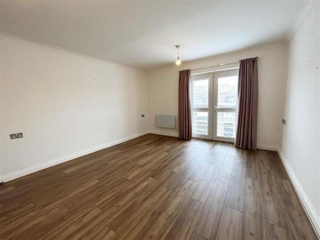 Apartment for rent in Margate Old Town, Acol