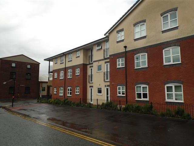 Apartment for rent in Black Lake, Hill Top