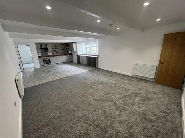Apartment for rent in St Stephen, Cornwall