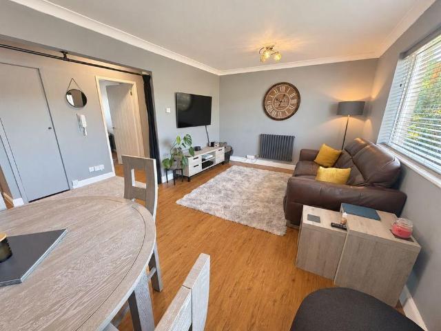 Apartment for rent in Four Oaks, Birmingham