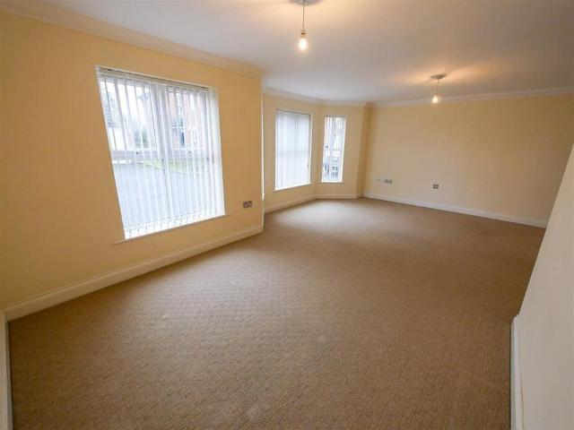 Apartment for rent in Hill View, Sunderland