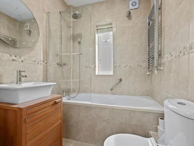 Apartment for rent in Gerrards Cross, Denham