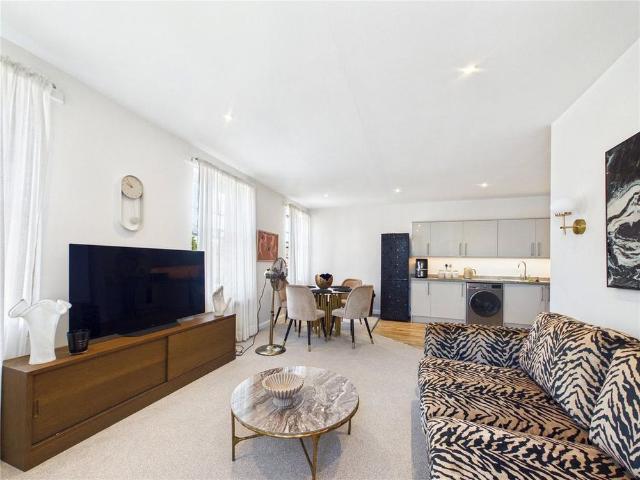 Apartment for rent in Brightlingsea, Dale Hill