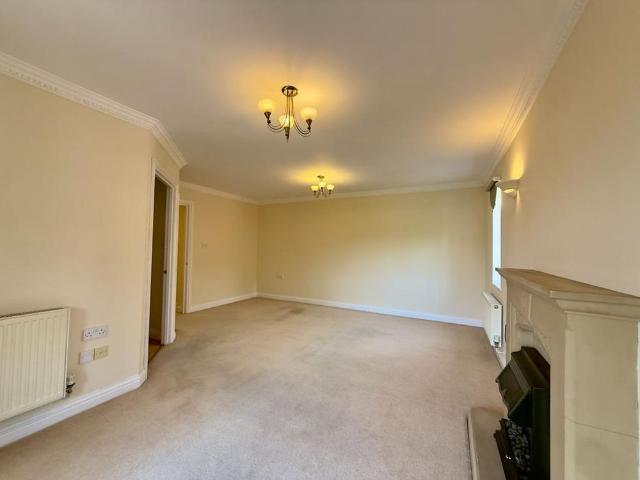 Apartment for rent in Westwood Park, City Of Southampton
