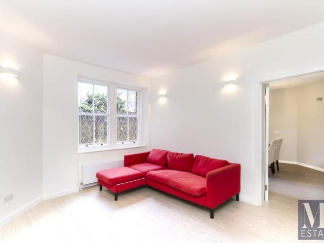 Apartment for rent in London Borough of Hammersmith and Fulham, Greater London