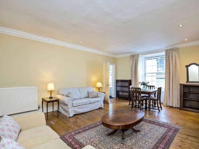 Apartment for rent in Silvermills, New Town