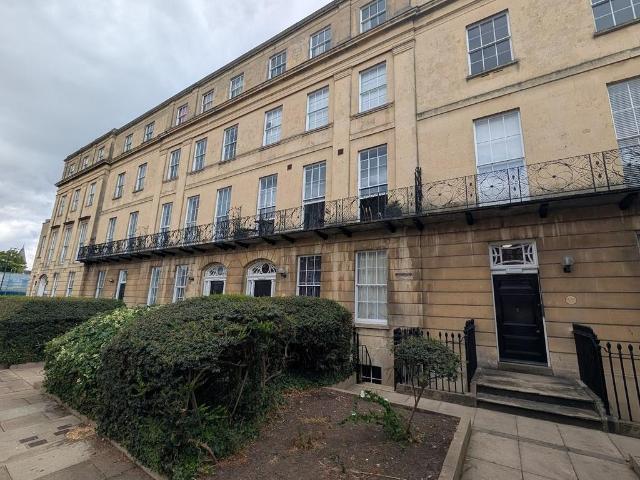 Flat for rent in Ewens Farm, Golden Valley