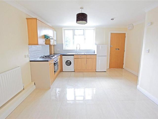 Flat for rent in Barkingside, Isle Of Man