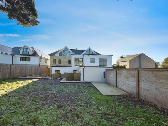 Apartment for rent in Bickley, Isle Of Man