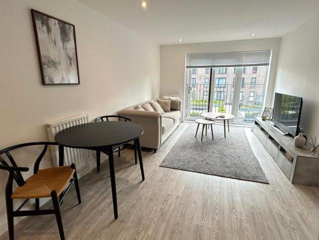 Apartment for rent in Gorse Hill, Trafford Park