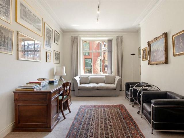 Apartment for rent in Victoria, Greater London