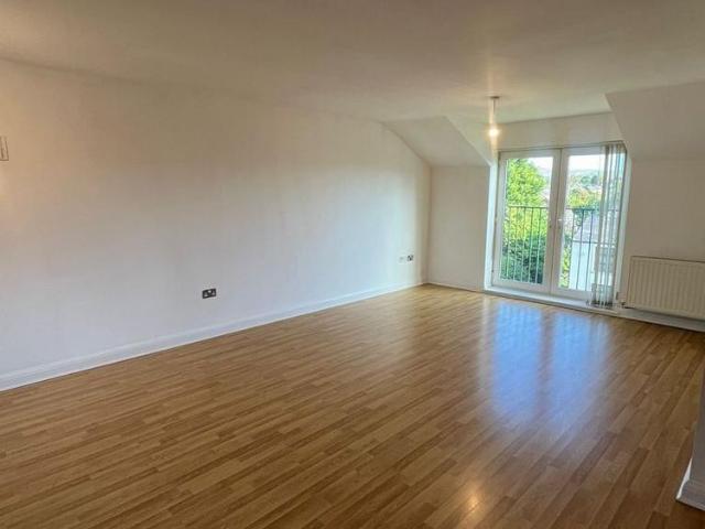 Apartment for rent in Syke, Burnedge