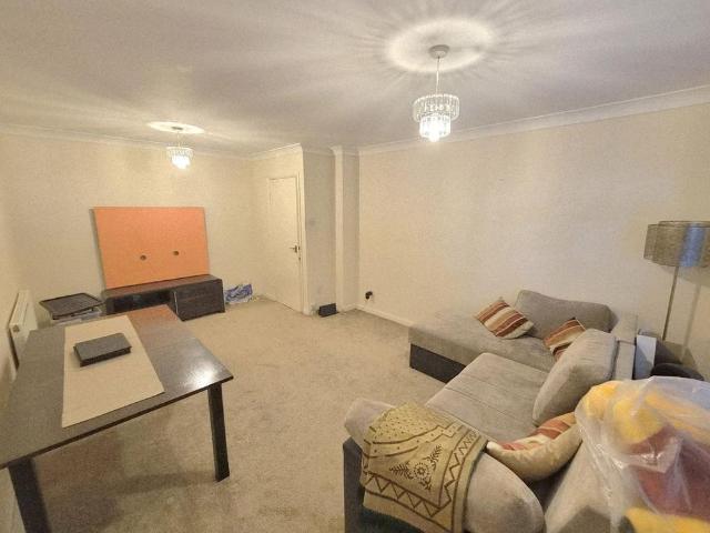 Apartment for rent in Chalvey, Slough