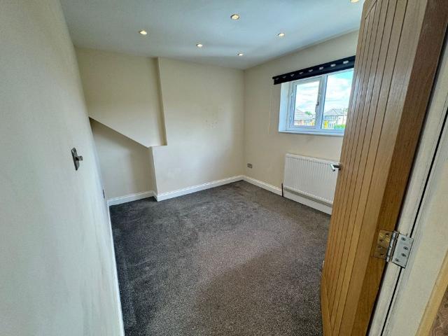 Apartment for rent in Primley Park, Moortown