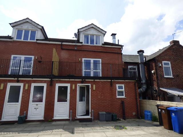 Flat for rent in Disley, Greater Manchester