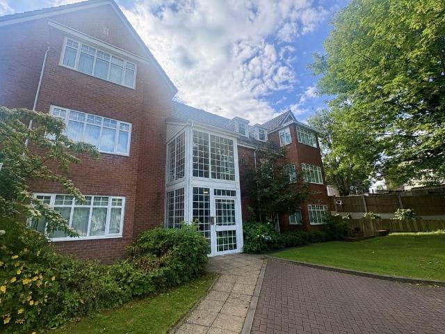 Flat for rent in West Midlands