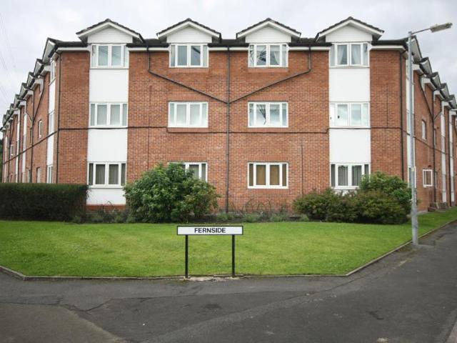 Flat for rent in Ringley, Lee Bank