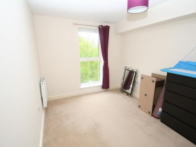 Apartment for rent in St James, Sandown Park