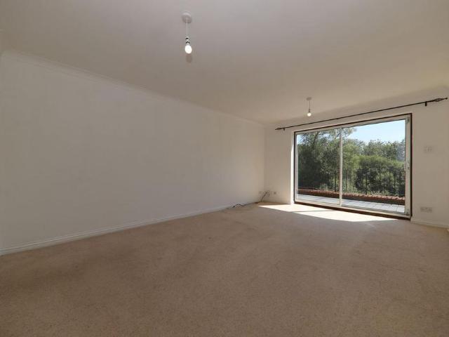 Apartment for rent in Batchworth